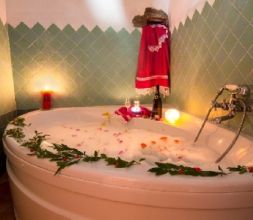 jacuzzi