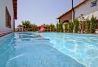 Piscina individual para casa de 15 personas