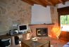 Comedor con chimenea